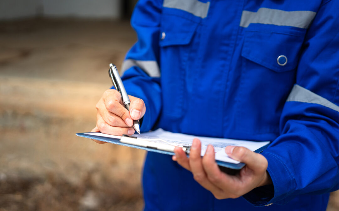 A Field service manager is going through a checklist of field service management systems to improve operations.